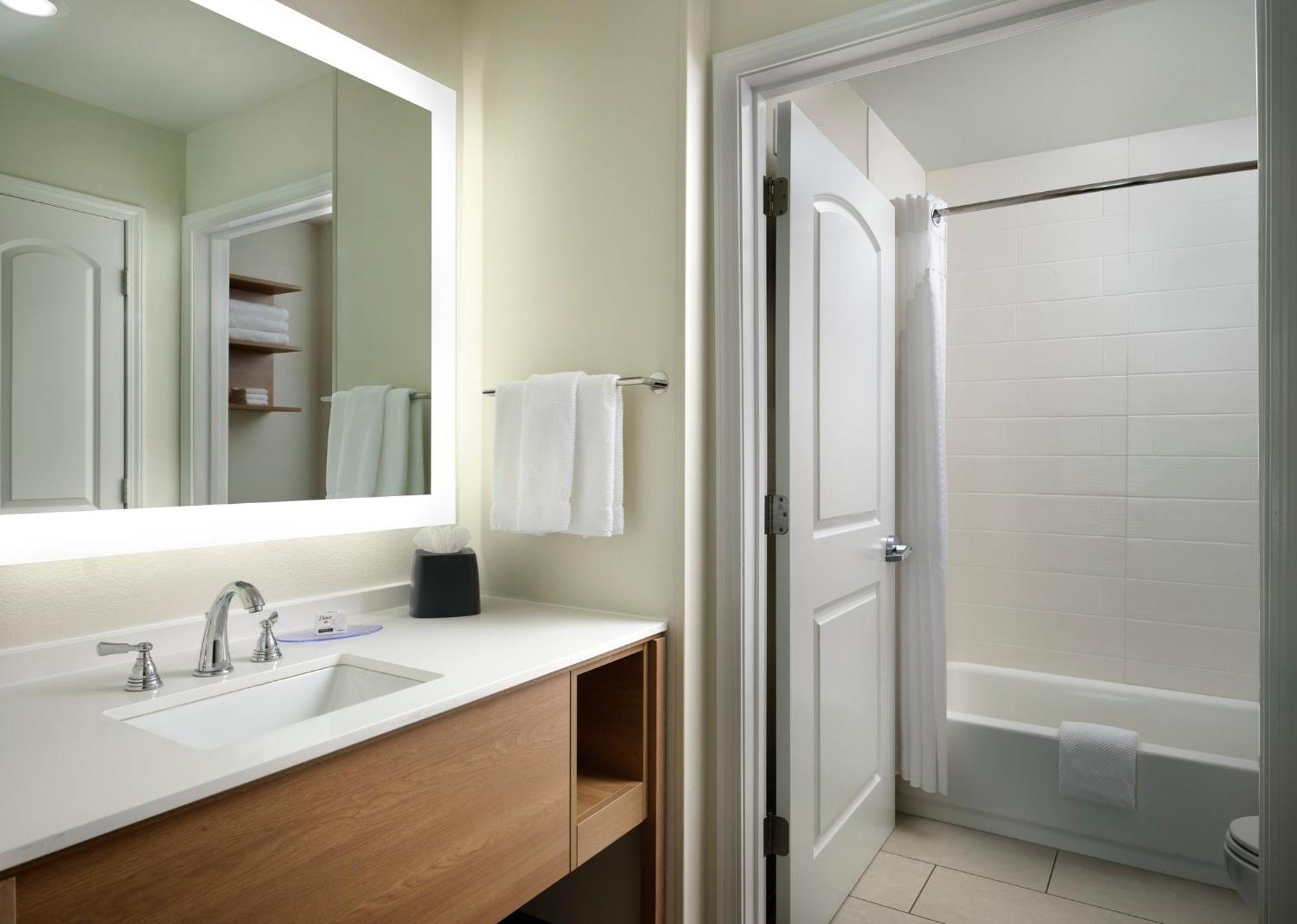 Staybridge Suites - Flowood - Nw Jackson By Ihg Bagian luar foto